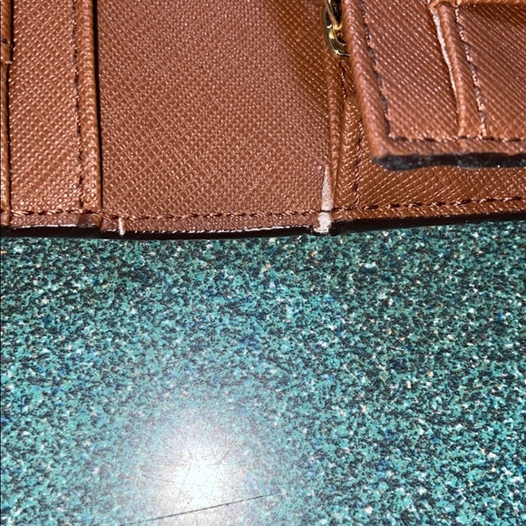 Michael Kors monogram wallet - Picture 6 of 6